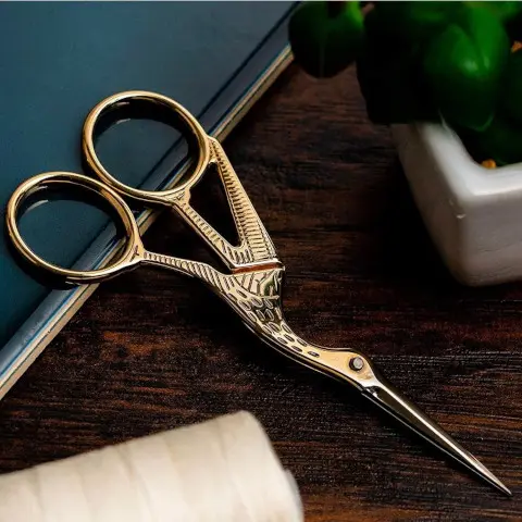 hidden gift Bird Blade Sewing Scissors