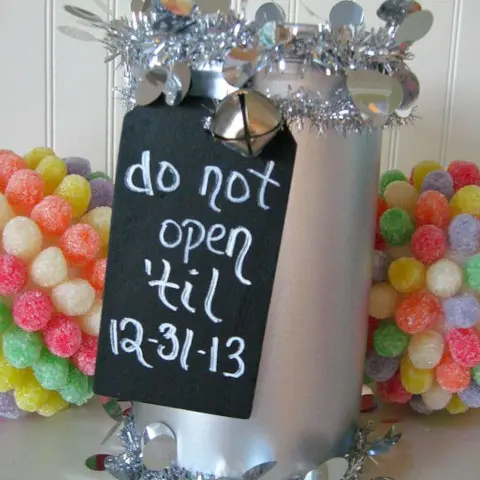 hidden gift Create a DIY Time Capsule
