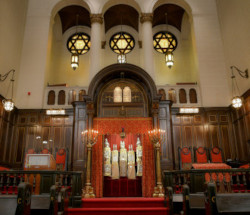Representative image for Bar/Bat Mitzvah gifts section