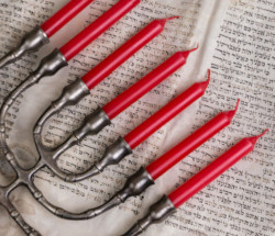 Representative image for Hanukkah gifts section